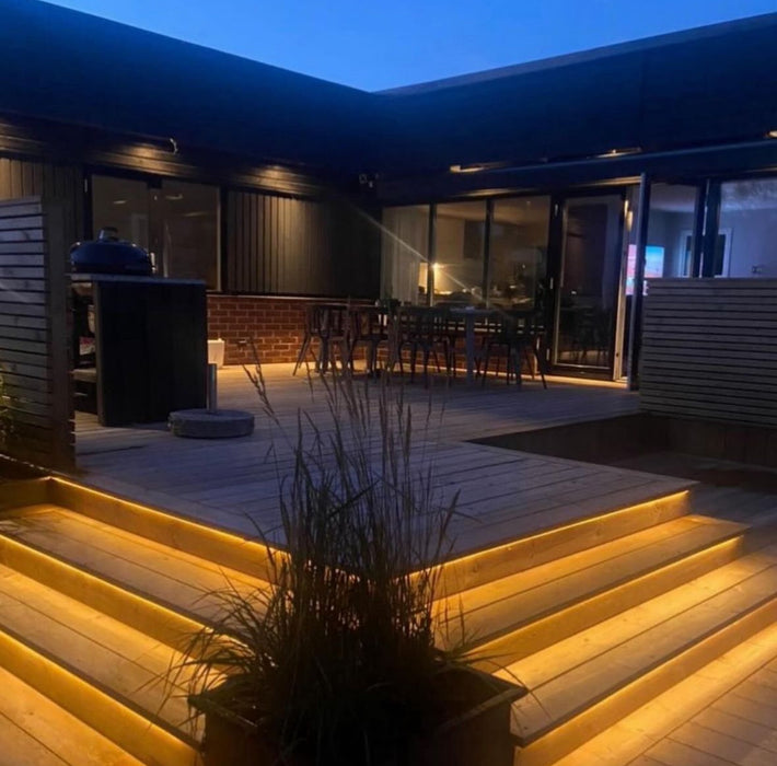 Anslutningskabel för LED strip 12V